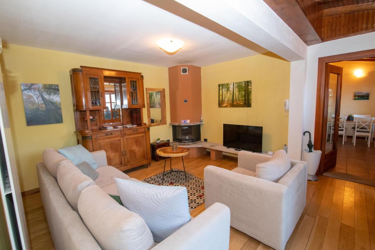 Villa Rina Deluxe And Cottage Porto Ceresio Extérieur photo